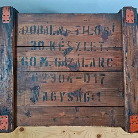 Toronyszoba